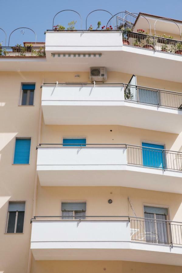 شقة Casa Di Flo سورينتو المظهر الخارجي الصورة